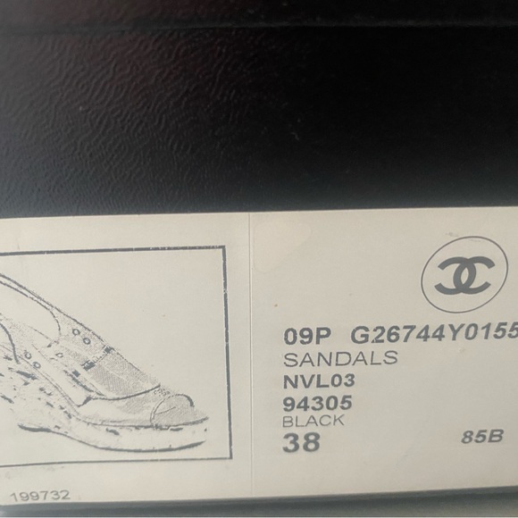 CHANEL Platform Sandals, Silver Leather platform and Heel, Used twice, size 38 - Picture 8 of 8